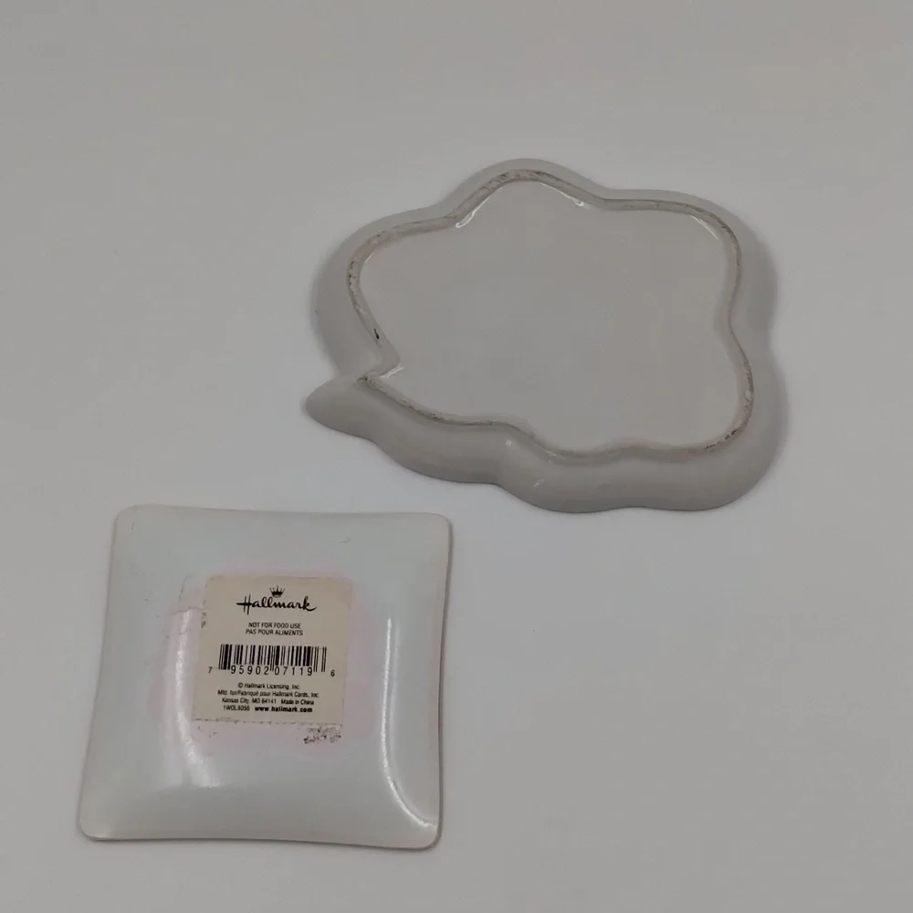 Set of 2 trinket ring/jewelry dishes Hallmark bits and baubles Tiara